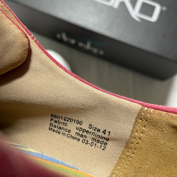 Dansko Red Veda canvas shoes - Picture 4 of 10